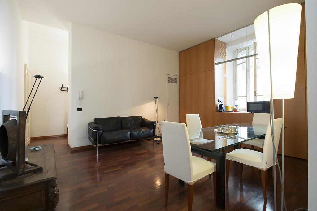 Via Ciro Menotti Halldis Apartment Appartement Milan